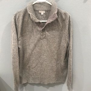 Men’s knitted sweater